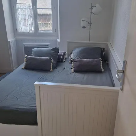 Appartement Très Bien Situé Calme Et Bien équipé *