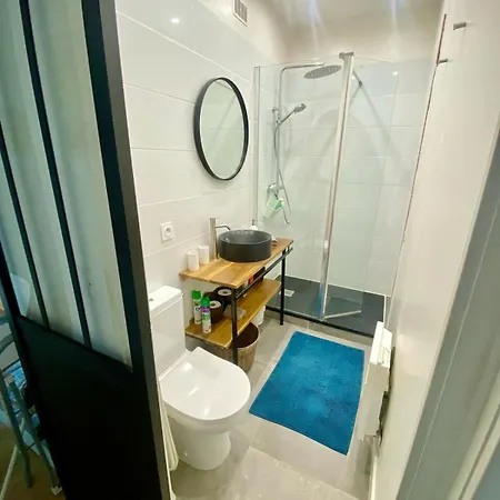 Très Bien Situé Calme Et Bien équipé Appartement Nantes
